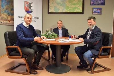 Podpisano umowę na świadczenie usług w zakresie publicznego transportu zbiorowego