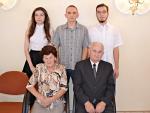 Lidia_i_Jozef_Wachowicz_z_wnukami_Tomaszem_Angelik_i_Grzegorzem_1