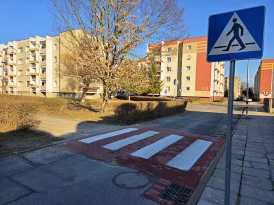 Nowy próg zwalniający przy ul. Sikorskiego w Ozimku