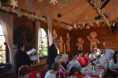 Wyjątkowe spotkanie wigilijne w Juraparku w Krasiejowie