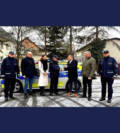 Nowy radiowóz dla Komisariatu Policji w Ozimku