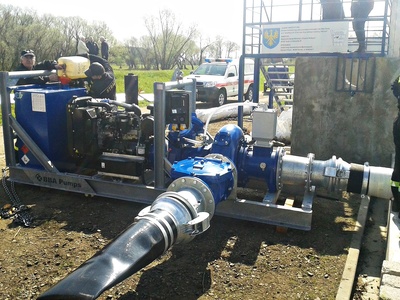 Bezpieczeństwo przeciwpowodziowe: nowa pompa wysokowydajna dla Gminy Ozimek