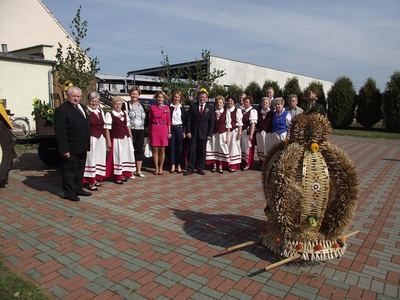 PARAFIA OZIMEK - DOZYNKI PARAFIALNE 2015 (54)