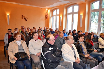 KRZYZOWA DOLINA - ZEBRANIE 2015 (6)