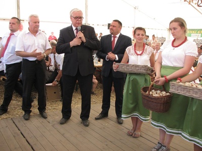 DOZYNKI GMINNE 2015 (13)