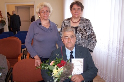 Alojzy Bronder z siostrami Ann%%C4%%85 i Regin%%C4%%85