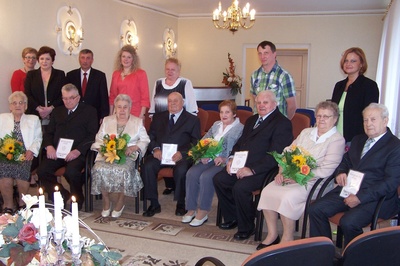 Grupowe Ma%%C5%%82%%C5%%BCe%%C5%%84skie