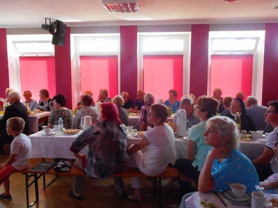 22 maja w domu spotkań DFK Dylaki odbyła się tradycyjna impreza z okazji Dnia Matki i Ojca, w której uczestniczyło ok. 50 członków oraz wielu innych zainteresowanych tą imprezą.