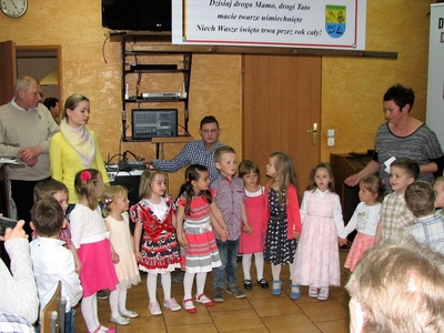 Mutter- und Vatertag w Szczedrzyku 