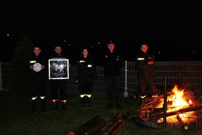 OSP Antoniów: Uczcili rocznicę Chrztu Polski ogniskiem