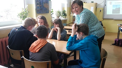 Interesującą prezentację multimedialną przygotowały dla nich radne miejskie Aldona Góźdź, Marzena Wolicka-Mazurkiewicz i Barbara Starzycka