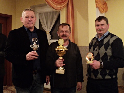 Skat: w Dylakach zagrali o puchar sołtysa