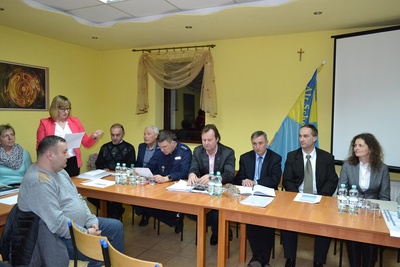 Pani sołtys Julita Widera wita gości