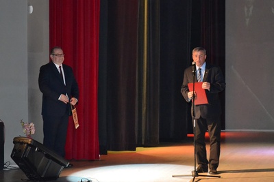 Burmistrz Ozimka Jan Labus składa serdeczne gratulacje i wyrazy uznania