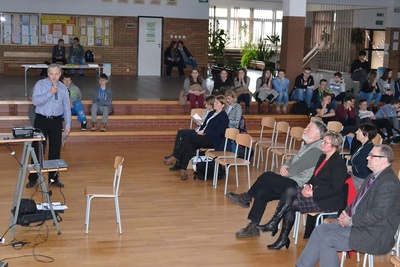 Przedstawiciel KREON Reklama świetlna