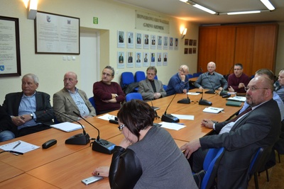 Udział wzięli m.in. przedstawiciele rady miejskiej, UGiM, stowarzyszeń i szkół
