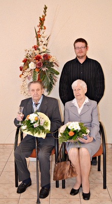 Bronisława i Kazimierz Kotarba w towarzystwie wnuka Tomasza