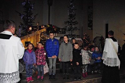 Kolędowanie przy żłóbku