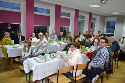 DFK Dylaki: Wigilia ze szkolnym programem artystycznym