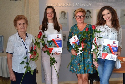 XXXIX Sesja Rady Miejskiej w Ozimku: Nagrody Kulturalne, świetlice wiejskie i funkcjonowanie PGKiM  