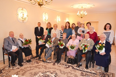 200 lat: kolejni jubilaci z gminy Ozimek obchodzili jubileusze urodzin i godów małżeńskich