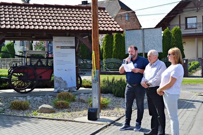 Schodnia: Stawiali Maibaum