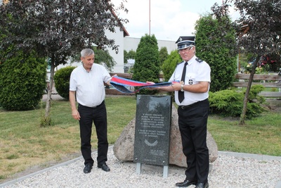 OSP Antoniów: Odsłonięcie tablicy upamiętniającej ochotników tej jednostki
