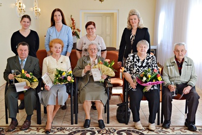 200 lat: kolejni jubilaci z gminy Ozimek obchodzili jubileusze urodzin i godów małżeńskich 