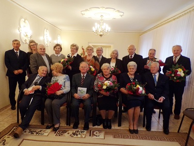 200 lat: kolejni jubilaci z gminy Ozimek obchodzili jubileusze godów małżeńskich 