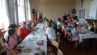 Goście z  Roszowic w Krasiejowie