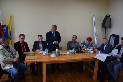 Zebranie wiejskie w Krasiejowie: Zagospodarowanie odpadów i bezpieczeństwo