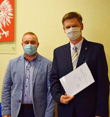 XX Sesja Rady Miejskiej w Ozimku: nowy radny złożył ślubowanie