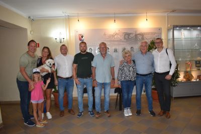 Wizyta Honorowego Obywatela Gminy Ozimek