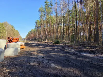 Trwają prace nad budową ścieżki pieszo-rowerowej
