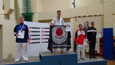 11025552_597915150345487_1809892507_o