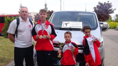 11282526_625126170957718_820528101_o