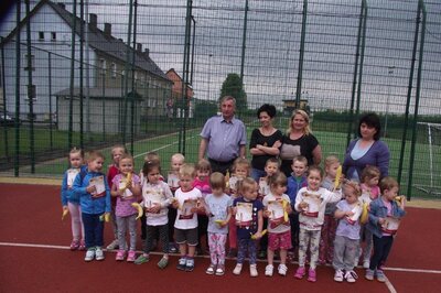 Zdjęcie grupowe młodszej grupy