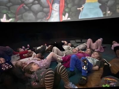 Magiczna atmosfera kinowa w Jedyneczce