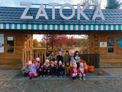 Przedszkolaki z Jedyneczki w  „Dyniowej Wiosce”