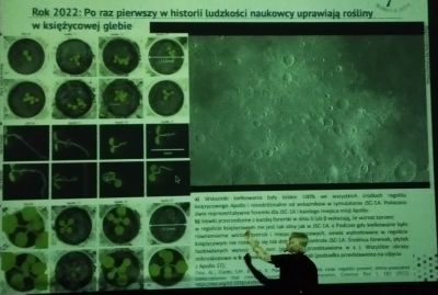 Kosmiczna przygoda klasy 7 – Piknik w JuraParku w ramach Projektu Doradztwa Energetycznego