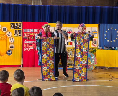 „Zabawa – to jest to!” – podróż przez świat z uśmiechem w Trójce