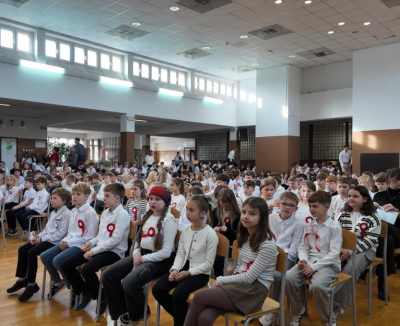 Uroczystość z okazji Narodowego Święta Niepodległości - apel dla klas 4-8