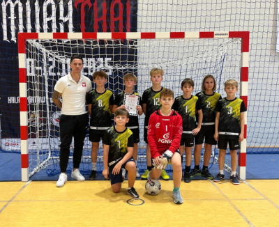 Trójka trafiła do finału powiatowego w futsalu